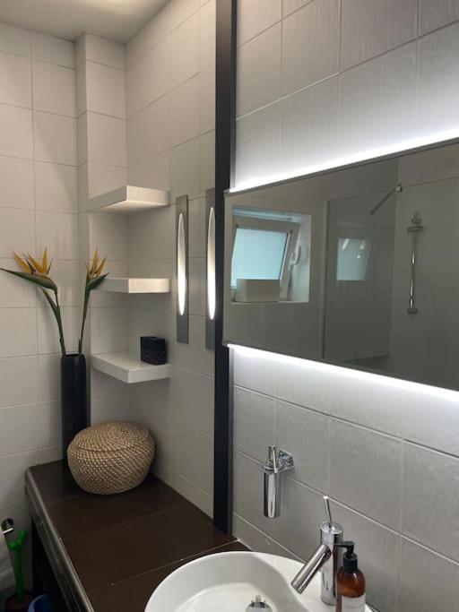 The One Apartment เทสซาโลนิกิ ภายนอก รูปภาพ